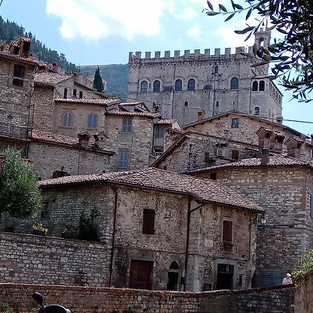 La Dimora Di Pietra Appartement Gubbio Buitenkant foto