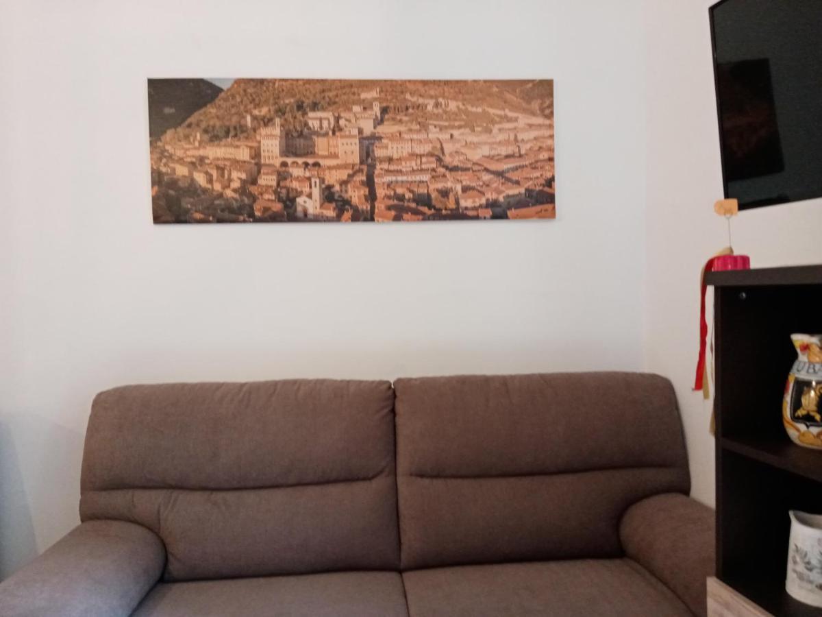 La Dimora Di Pietra Appartement Gubbio Buitenkant foto
