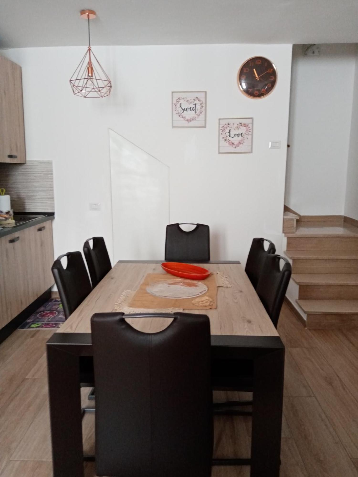 La Dimora Di Pietra Appartement Gubbio Buitenkant foto