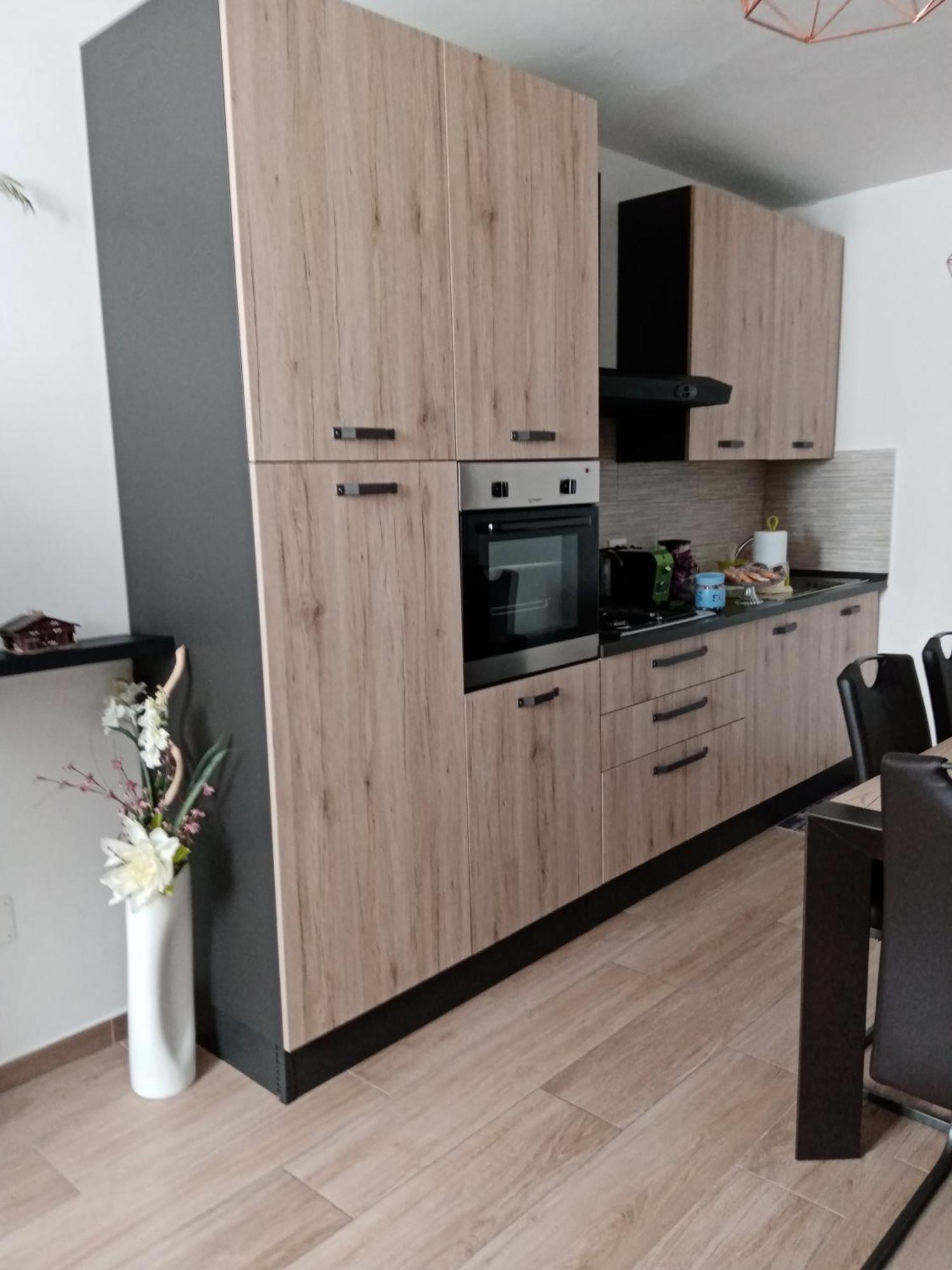 La Dimora Di Pietra Appartement Gubbio Buitenkant foto